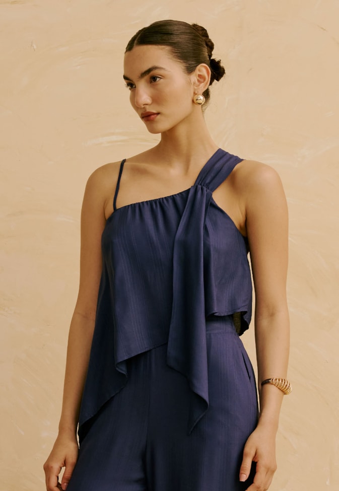 Veste Lisa com Ponta Cascata