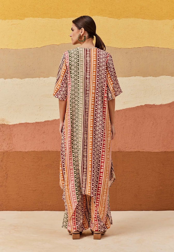 Veste Manga Ampla Cascata Estampada Huaso