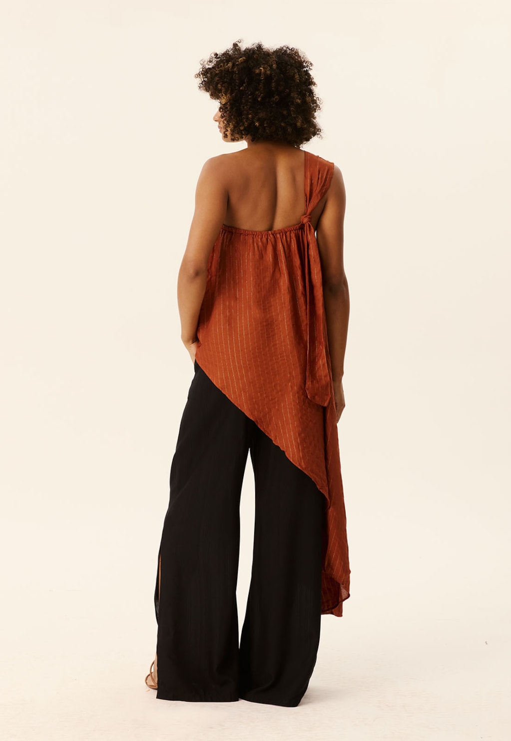 Veste Ponta Detalhe Flor