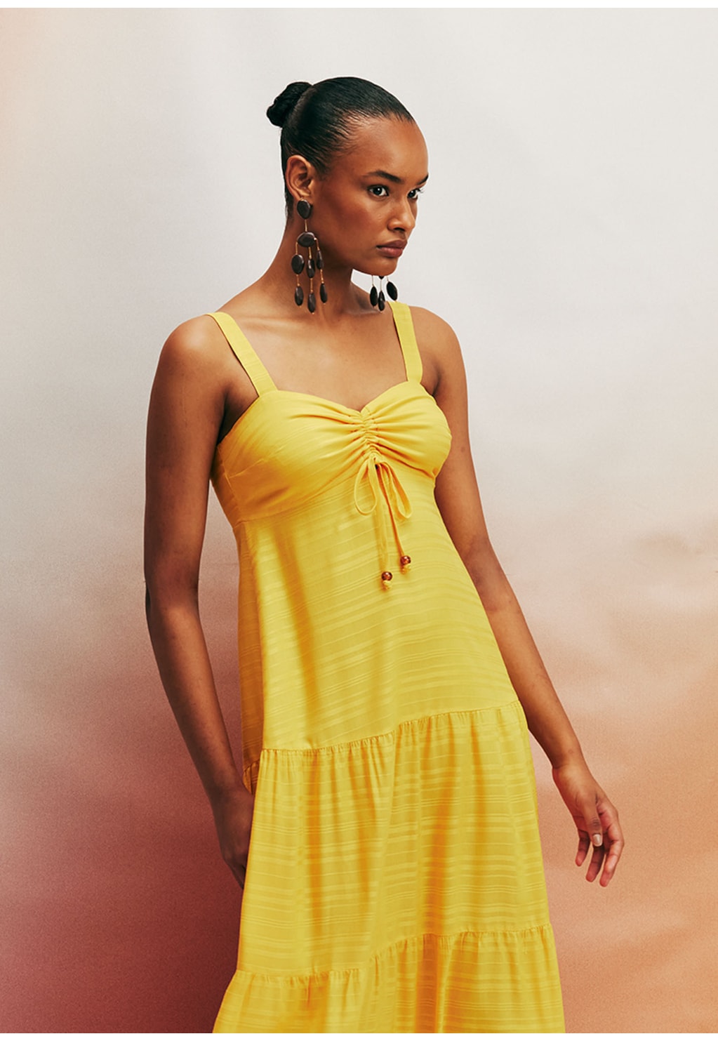 Vestido Amarração Busto Liso