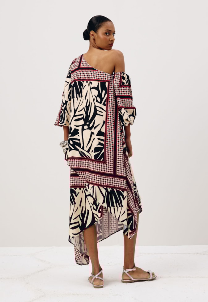 Vestido Assimétrico Pontas com Manga Estampado Costilla