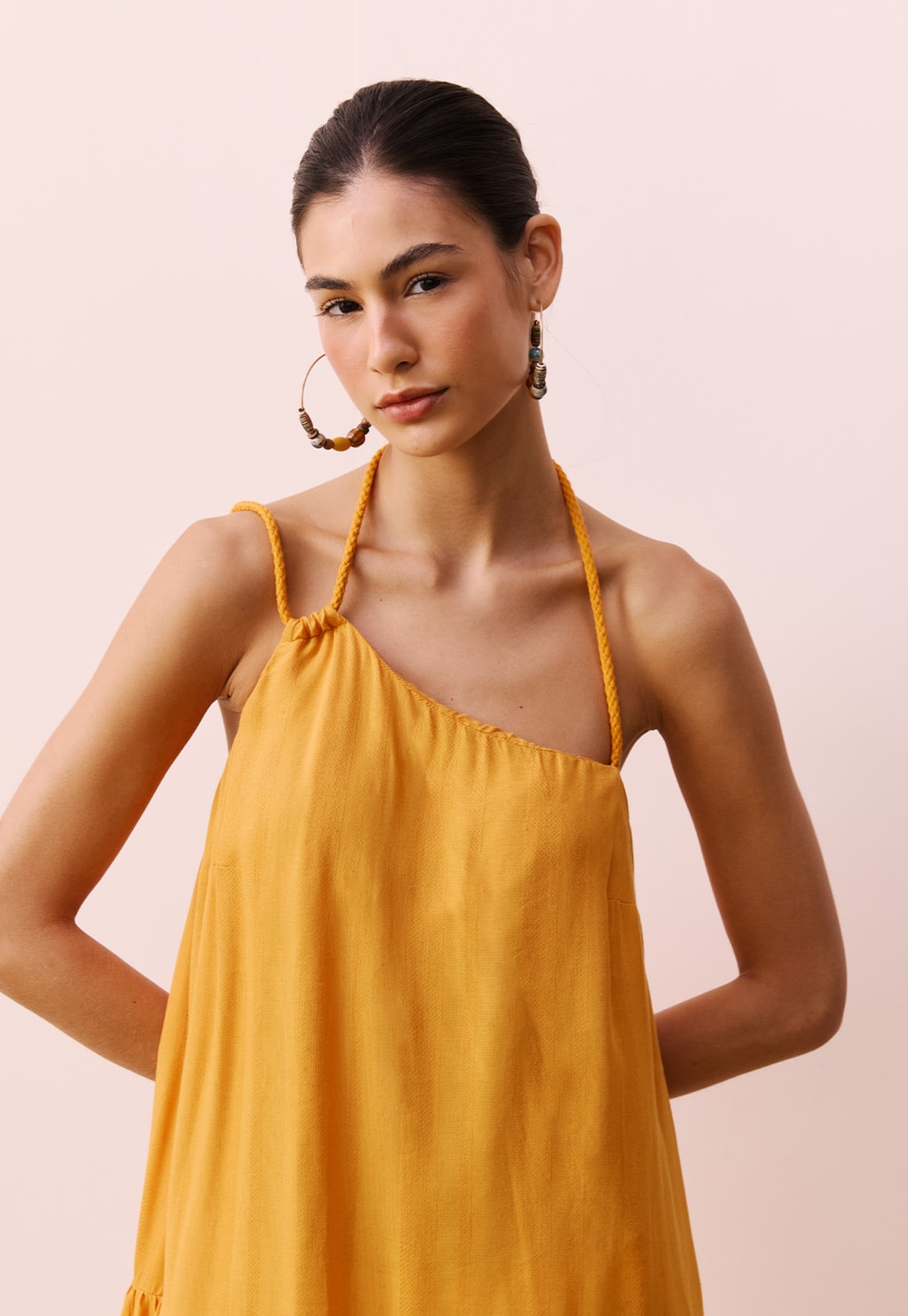 Vestido Curto Alça Corda