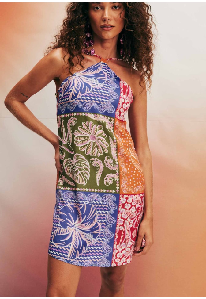 Vestido Curto Alça Fina Estampado Patch Pará