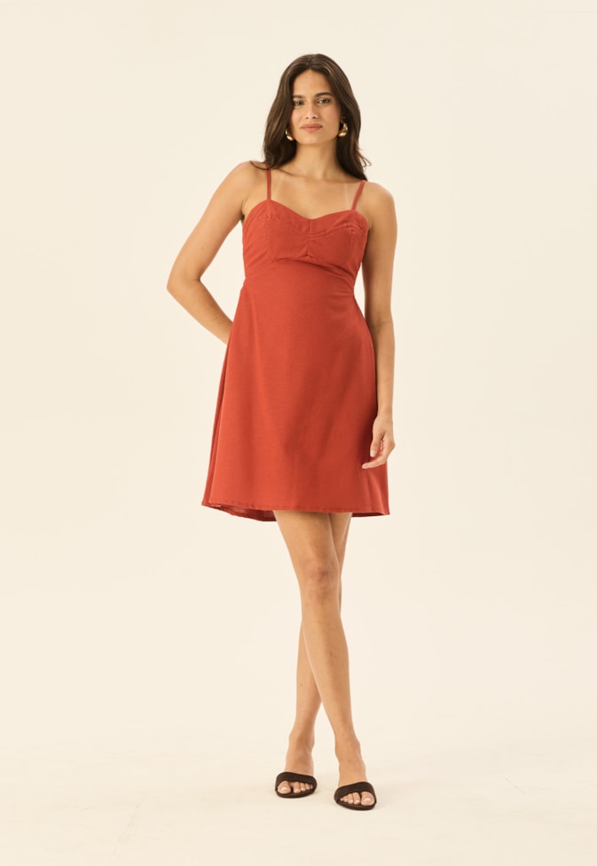 Vestido Curto Amarração Costas Liso
