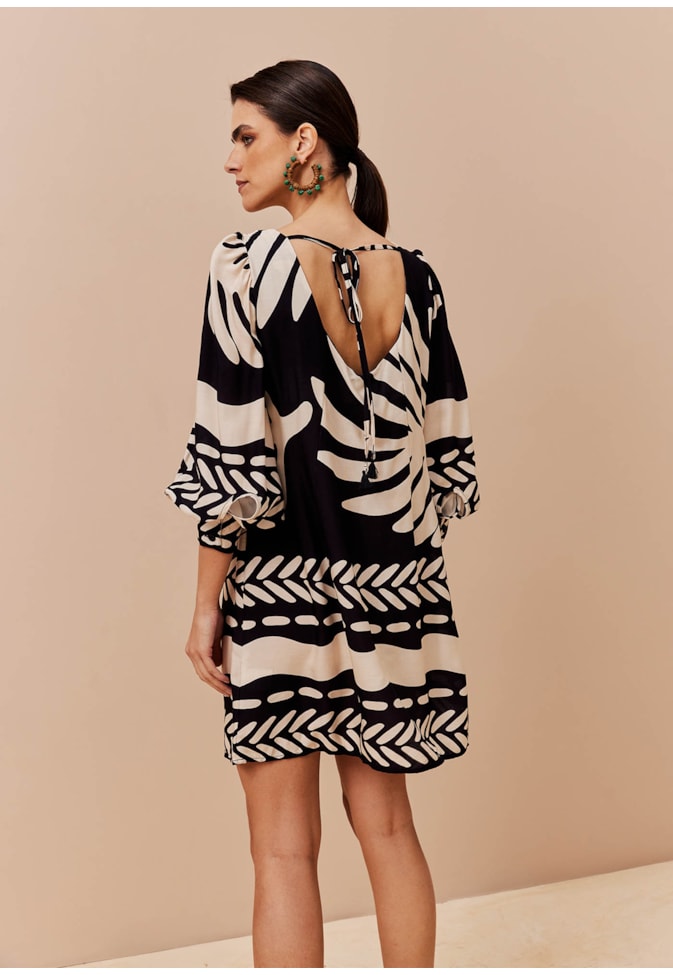 Vestido Curto Amplo Manga Longa Estampado Maipú