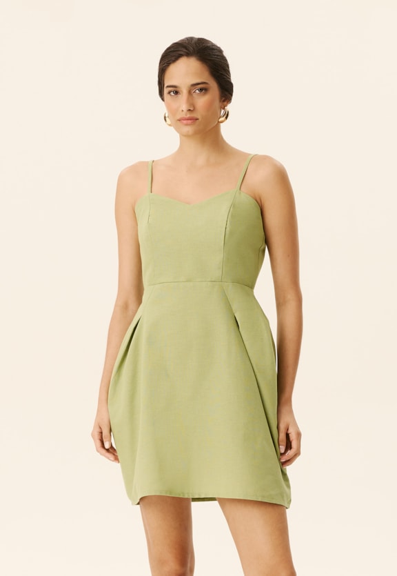 Vestido Curto Ampulheta Vista Frontal