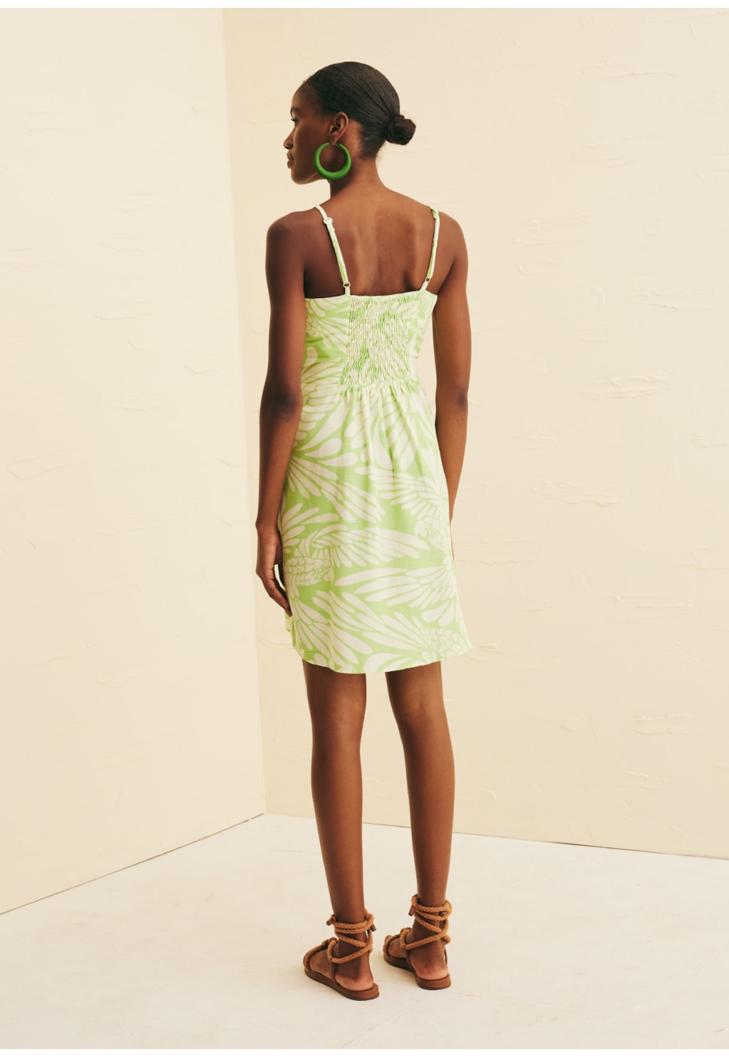 Vestido Curto Cachecouer Estampado Araras de Bonito