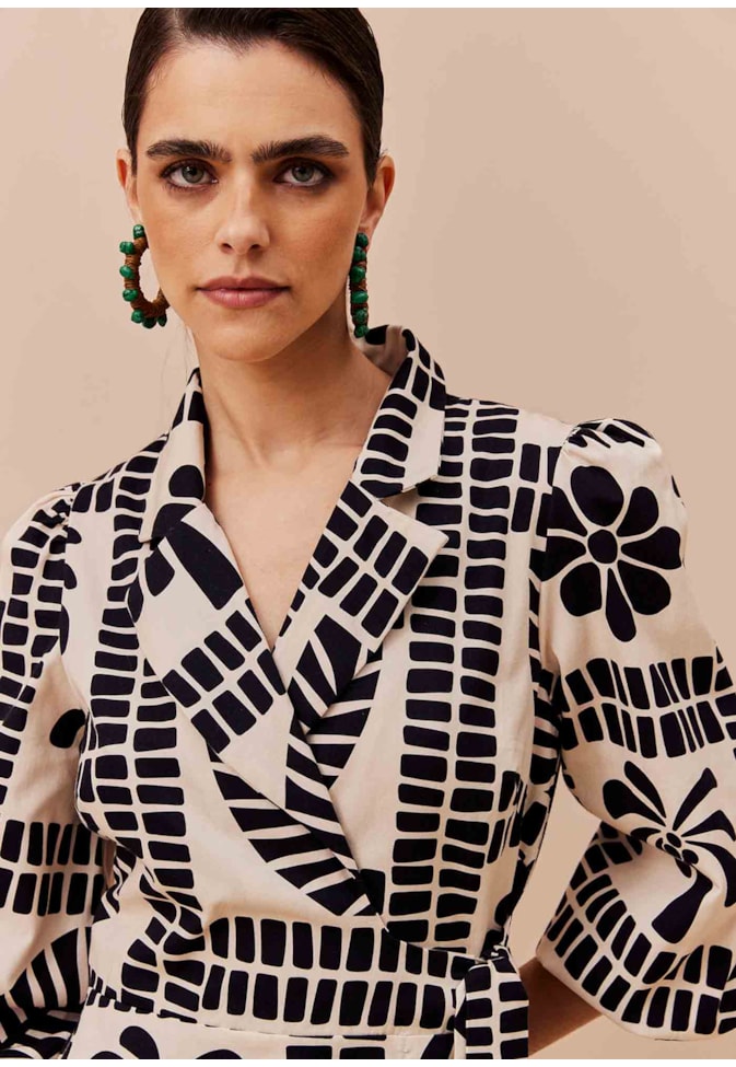 Vestido Curto Cachecouer Gola Alfaiataria Estampado Pucara