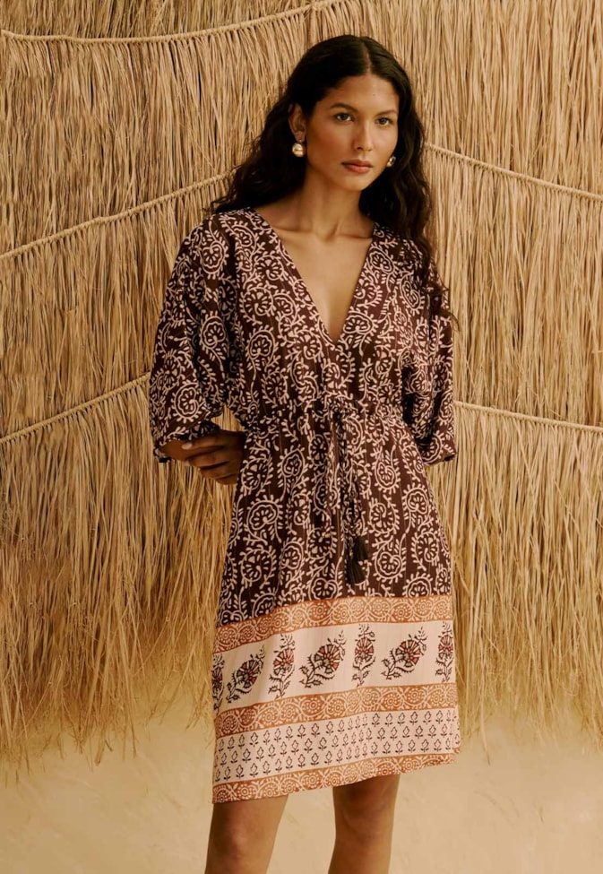 Vestido Curto com Manga Ampla Estampado Kala