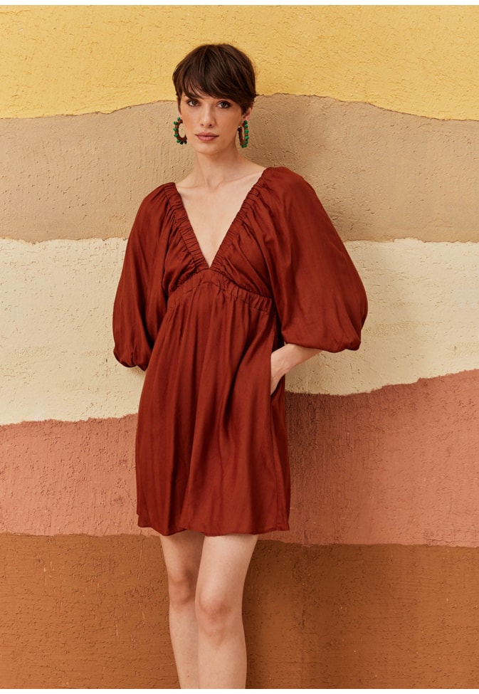 Vestido Curto com Pala Elástico