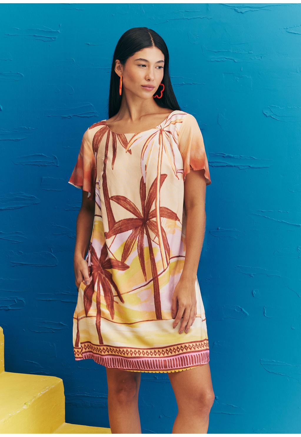 Vestido Curto Decote Canoa Estampado El Coquito