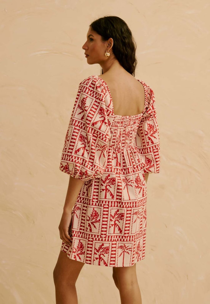 Vestido Curto Detalhe V Busto Estampado Yura