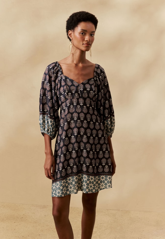 Vestido Curto Estampado Cielo Inca