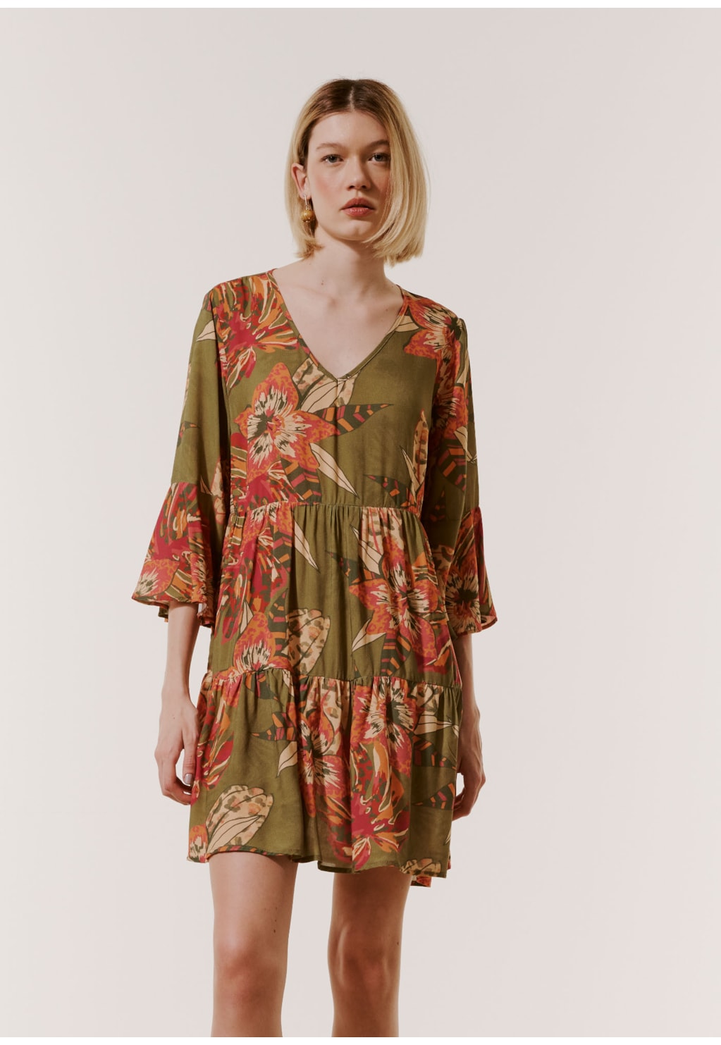 Vestido Curto Estampado Flor do Cerrado