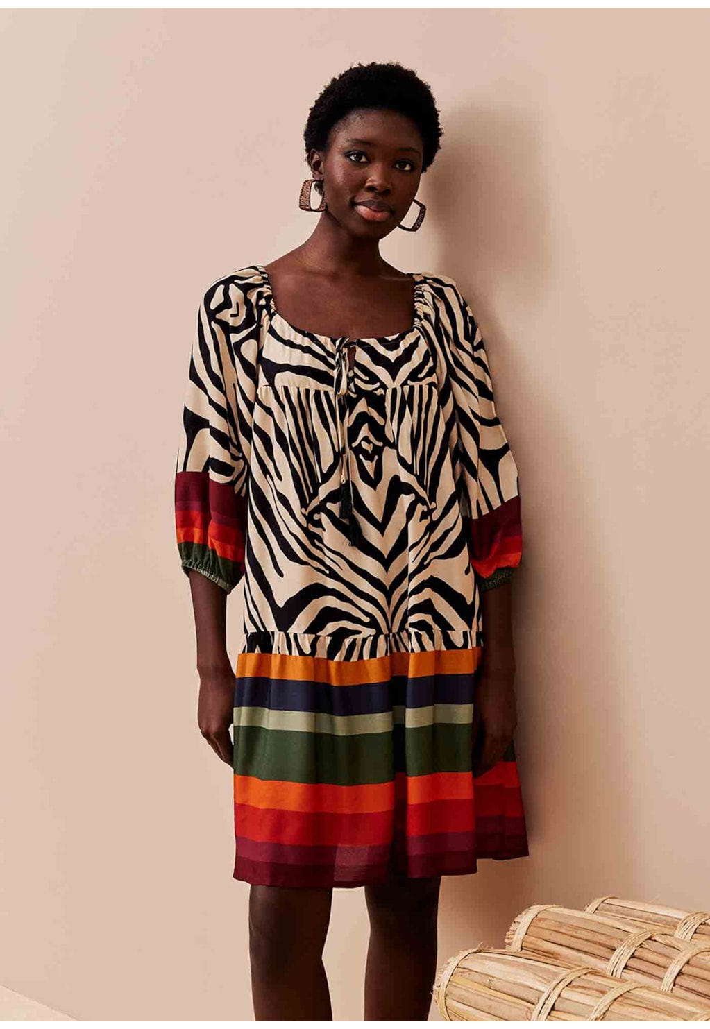 Vestido Curto Estampado Zebra Color