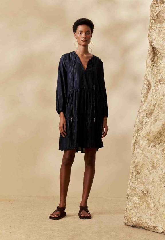 Vestido Curto Liso Boho Vista Frontal