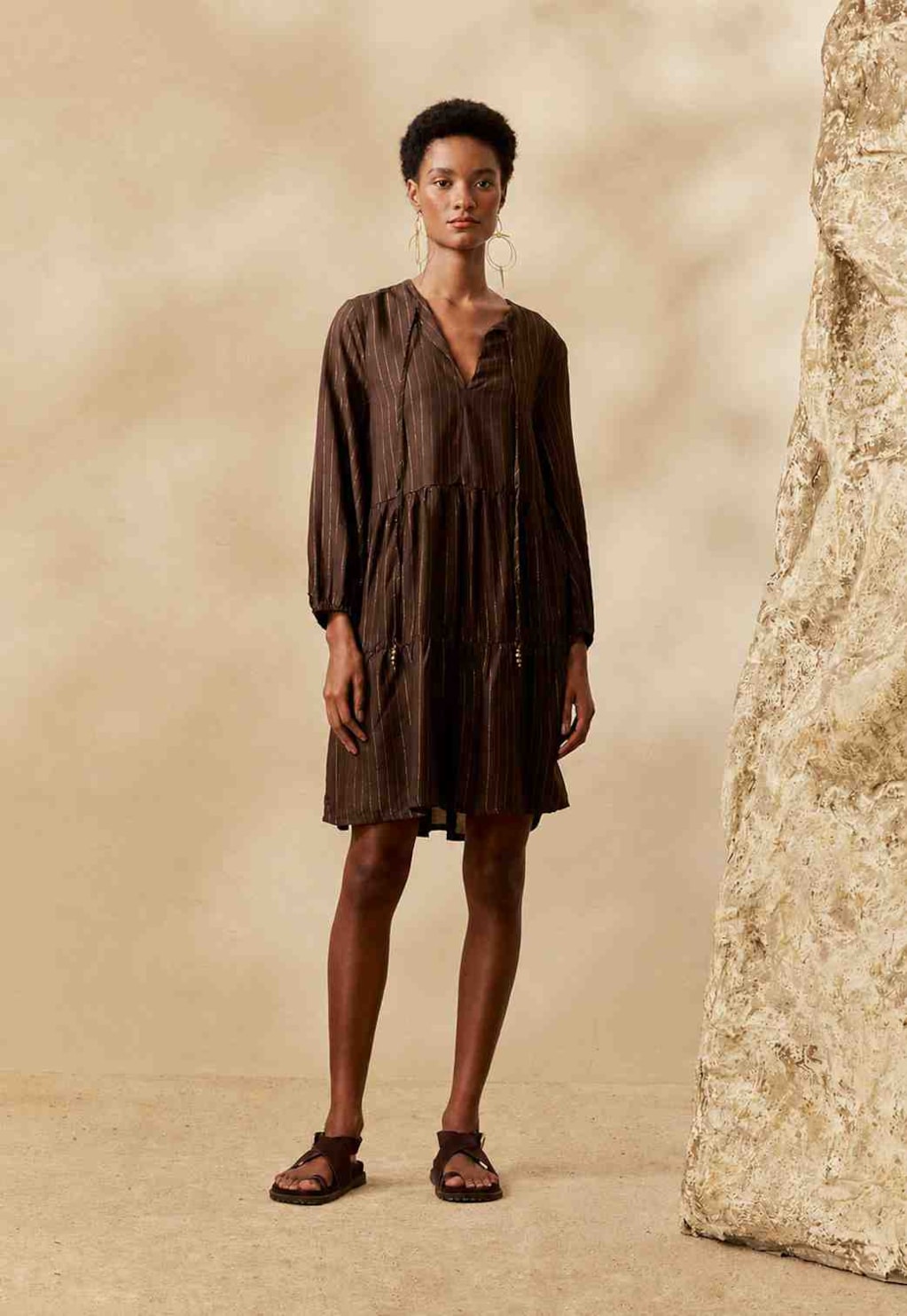 Vestido Curto Liso Boho