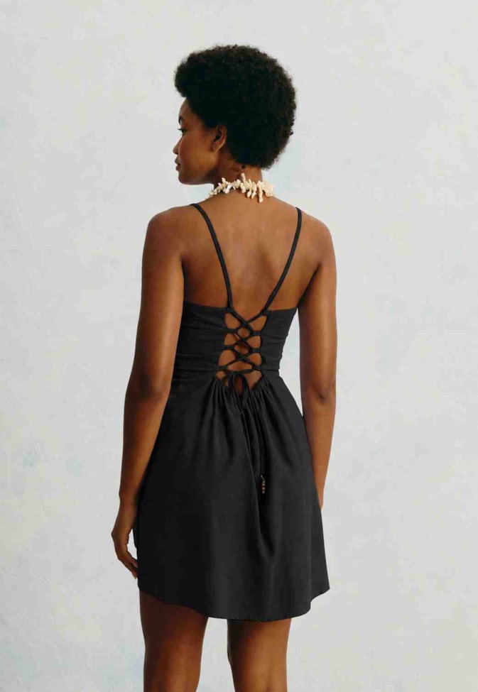 Vestido Curto Liso Corset