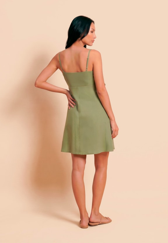 Vestido Curto Liso Pétala Decote   Vista Traseira
