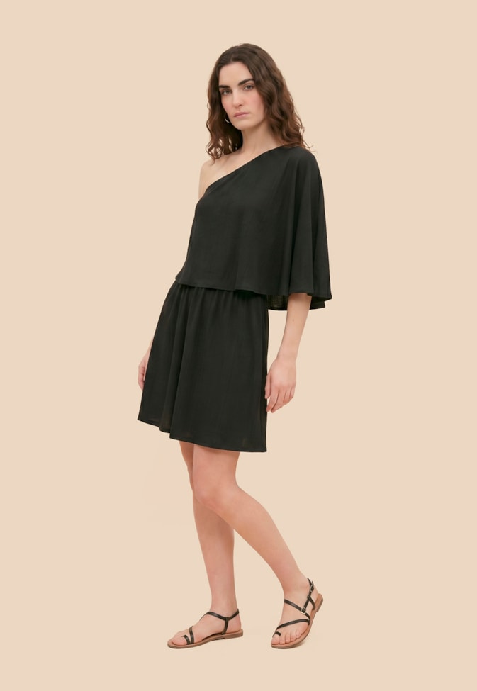 Vestido Curto Liso Um Ombro Só