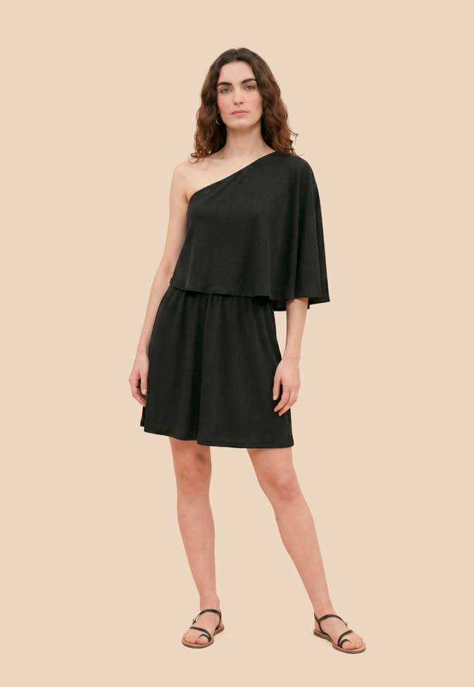 Vestido Curto Liso Um Ombro Só