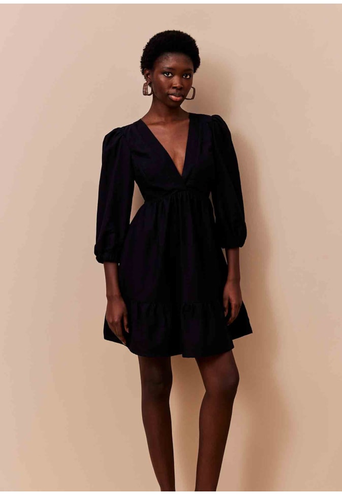 Vestido Curto Manga Bufante