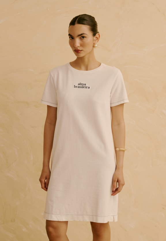 Vestido Curto Moletinho Bordado  Vista Frontal