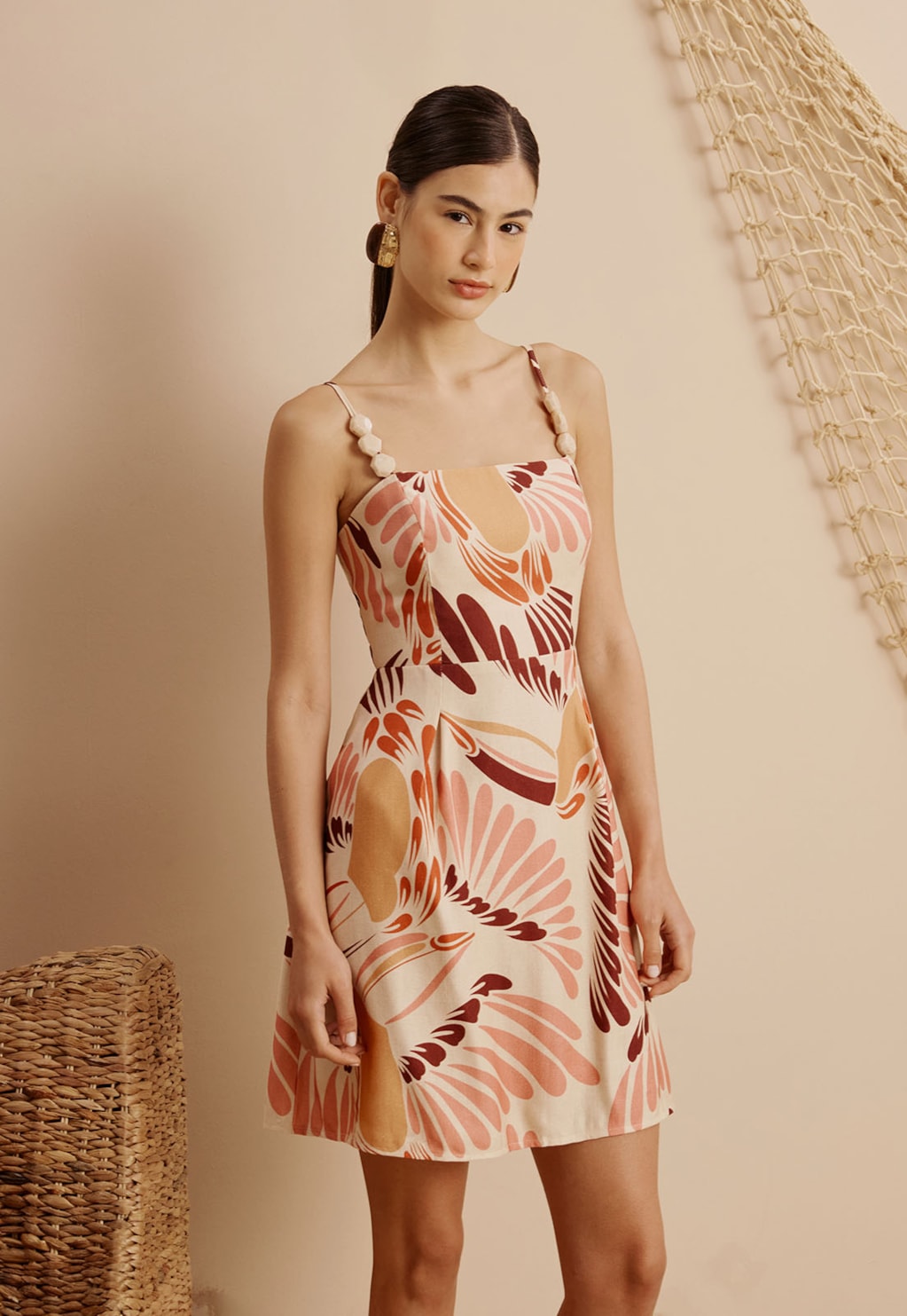 Vestido Curto Ponteiras Estampado Tucano Toco