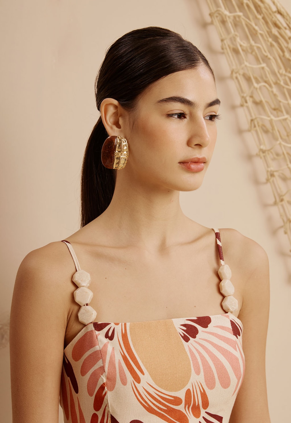 Vestido Curto Ponteiras Estampado Tucano Toco