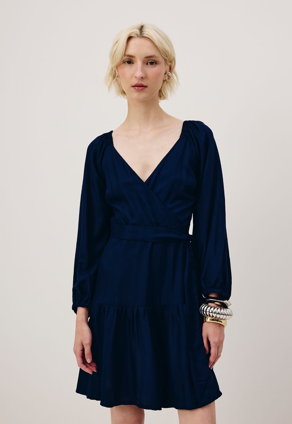 Vestido Curto Transpasse Faixa