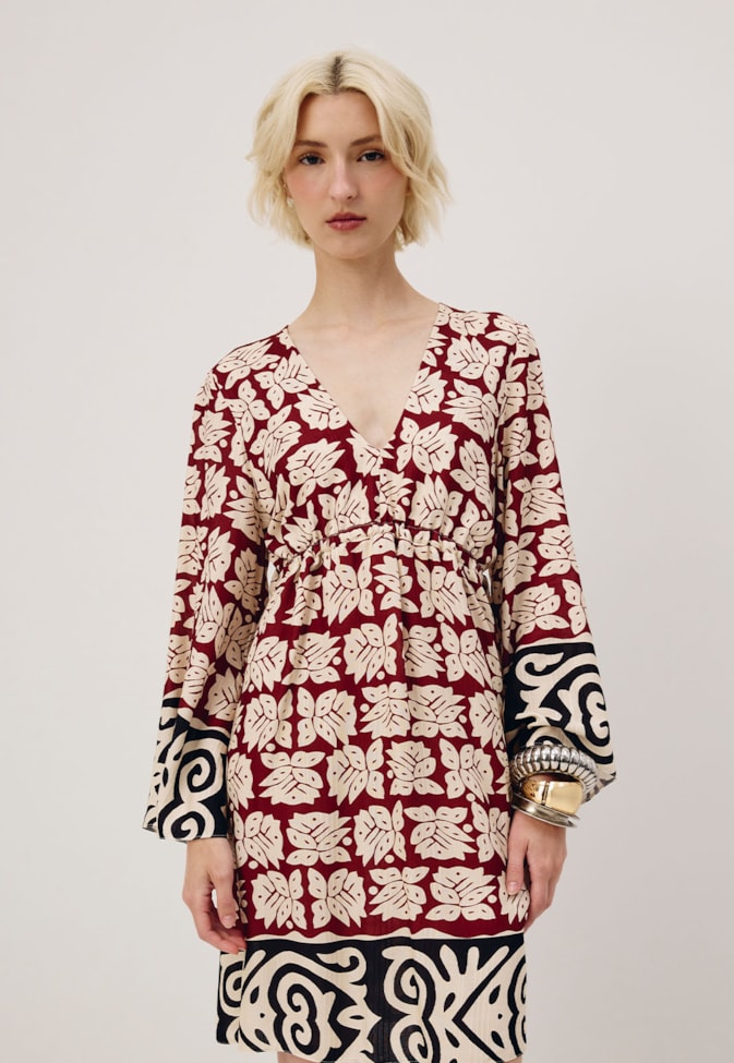 Vestido Curto Túnel Cintura Estampado Asteca