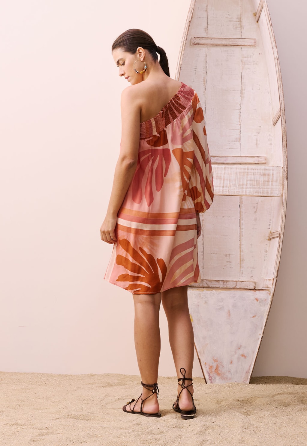 Vestido Curto Um Ombro Só Estampado Igarapés