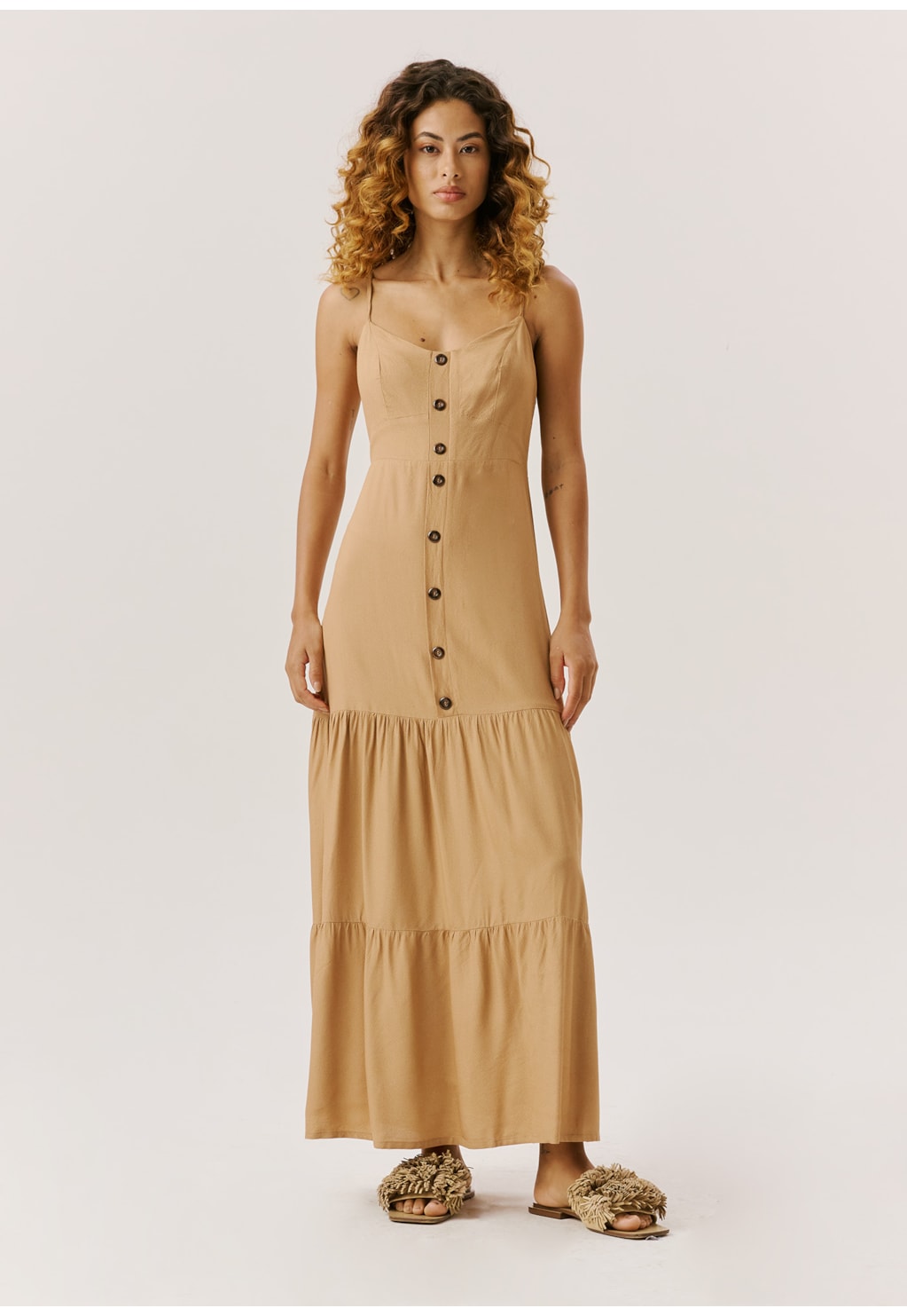 Vestido Longo Alça Fina Botões