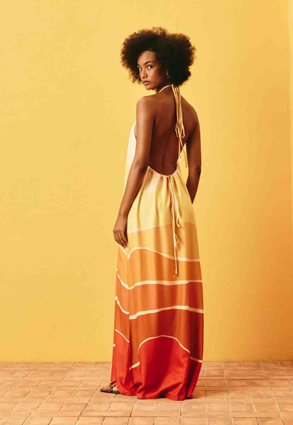 Vestido Longo Argola Estampado Tropicália