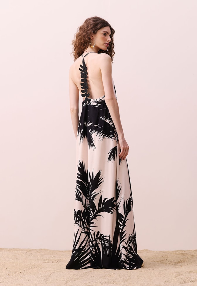 Vestido Longo Bordado Estampado Lago Preto