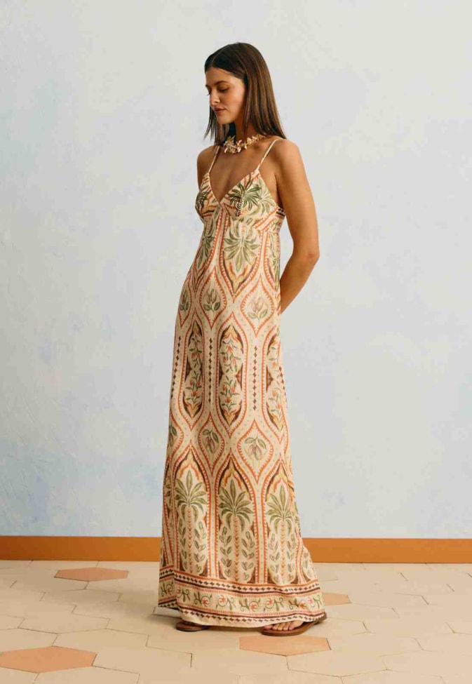 Vestido Longo Busto Bordado Estampado Arcos Calamar
