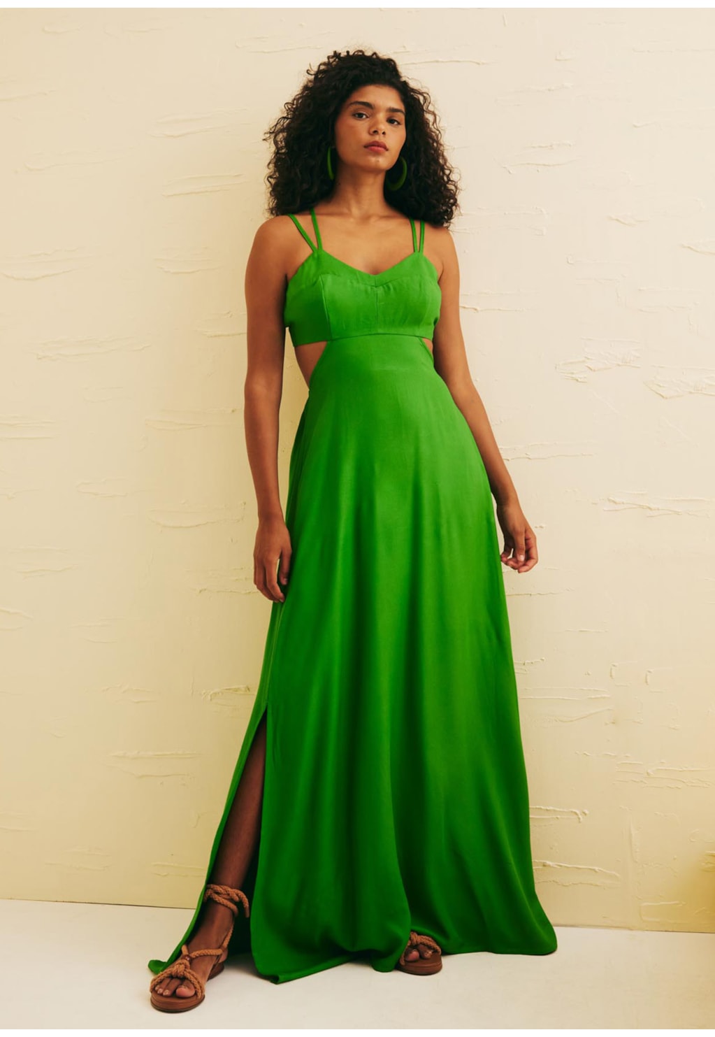 Vestido Longo Busto Recortado