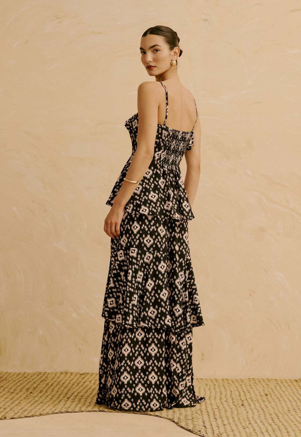 Vestido Longo com Babados Estampado Uros