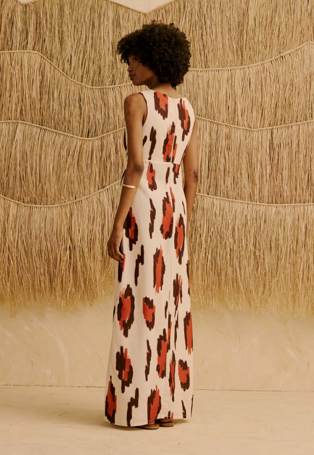 Vestido Longo com Detalhe Corda Estampado Chimu Off