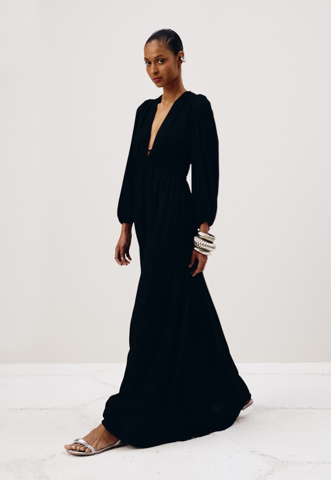 Vestido Longo Decotado