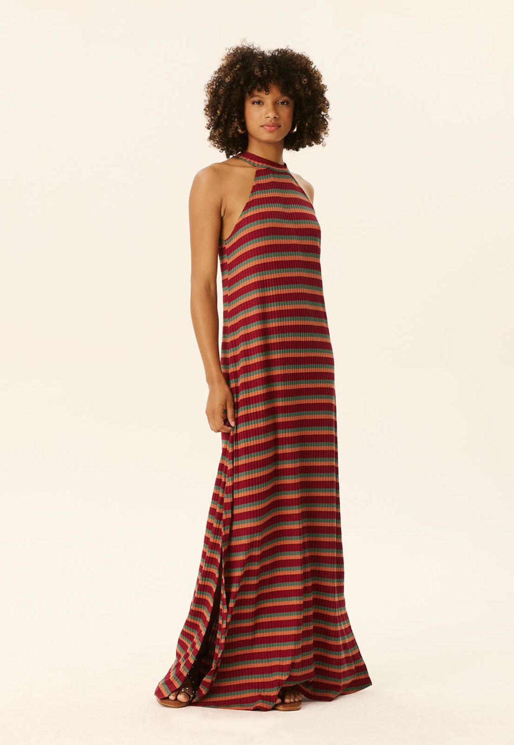 Vestido Longo Decote Alto Listrado