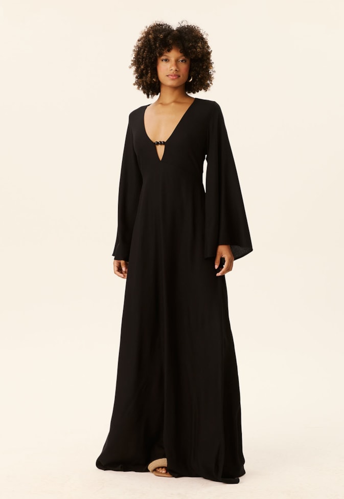 Vestido Longo Decote Pedras