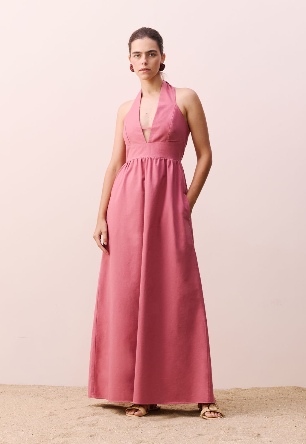 Vestido Longo Decote Profundo