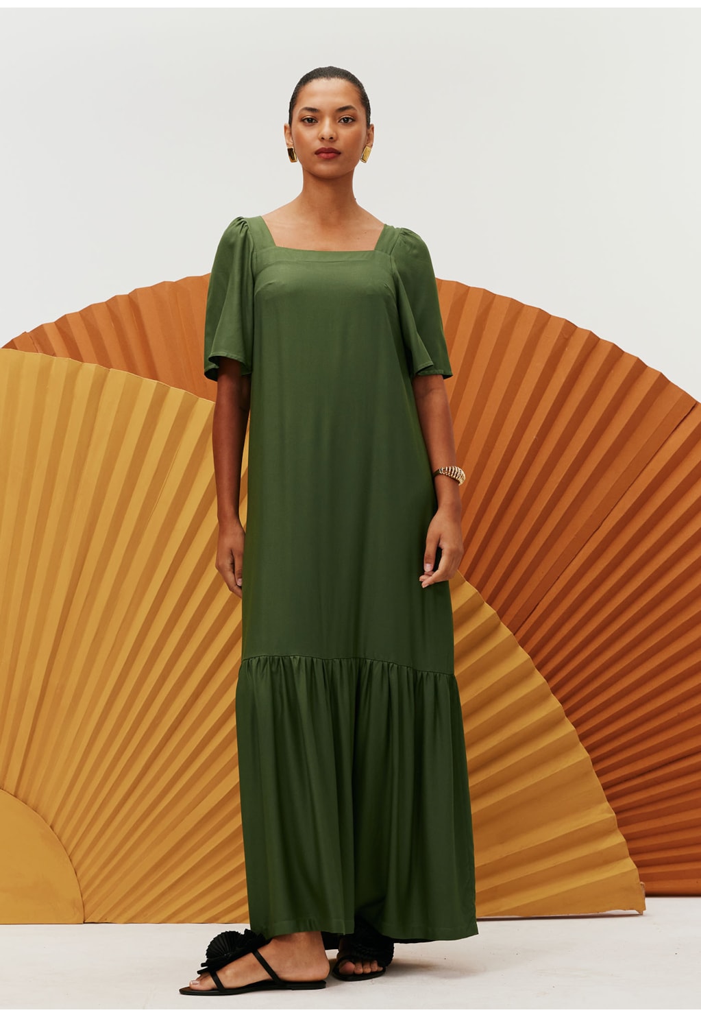 Vestido Longo Decote Quadrado