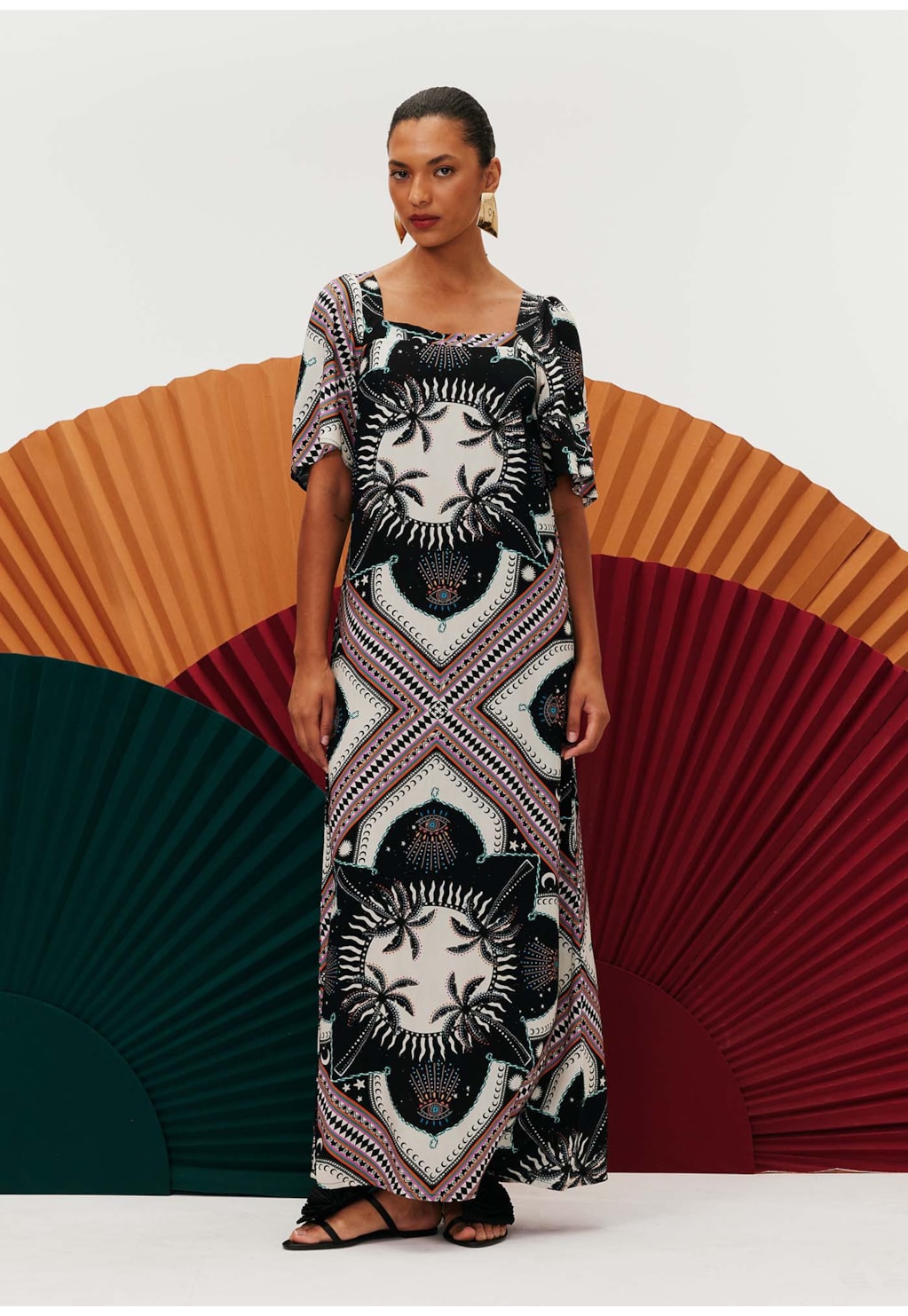 Vestido Longo Decote Quadrado Estampado Cúmbia