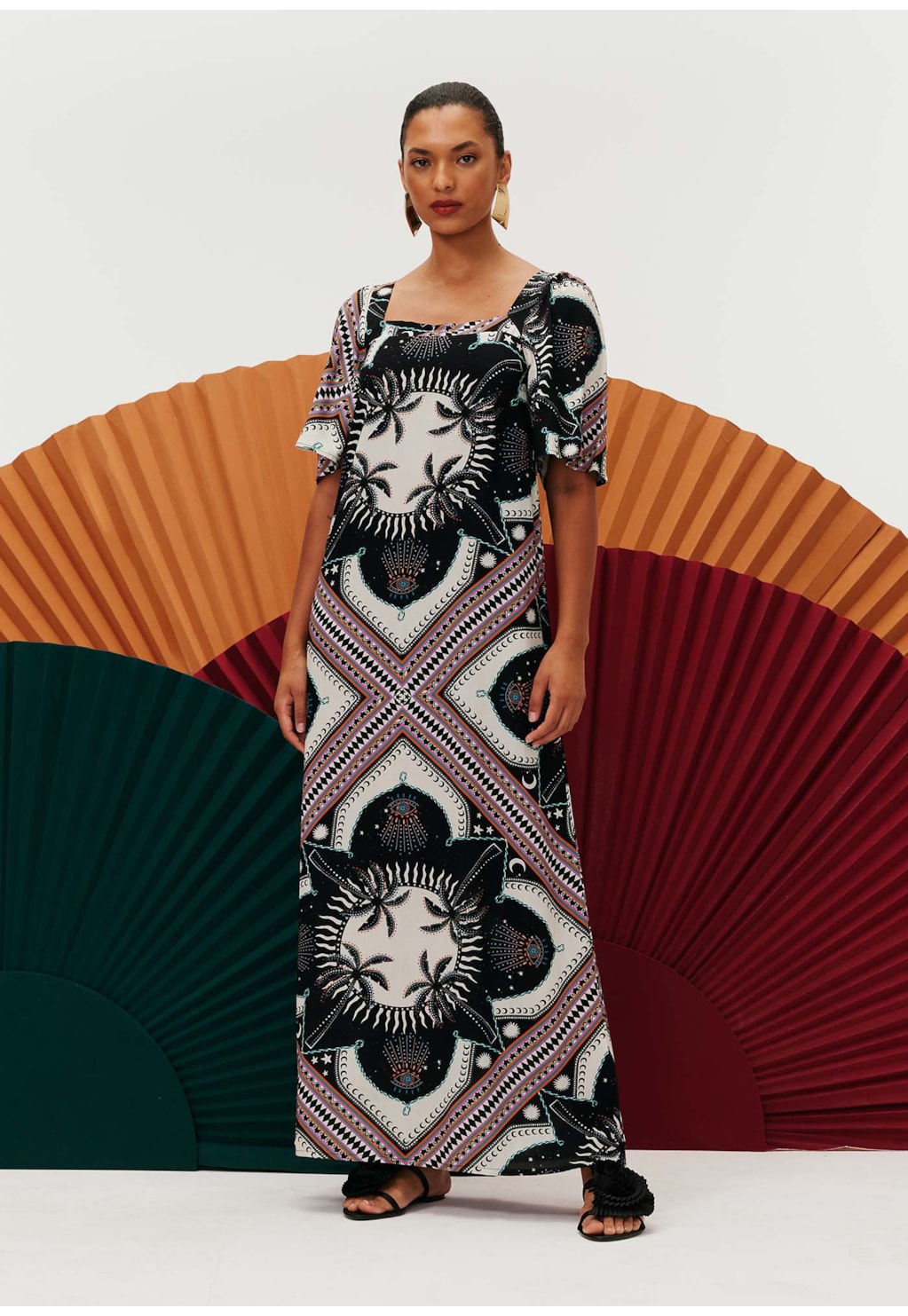 Vestido Longo Decote Quadrado Estampado Cúmbia