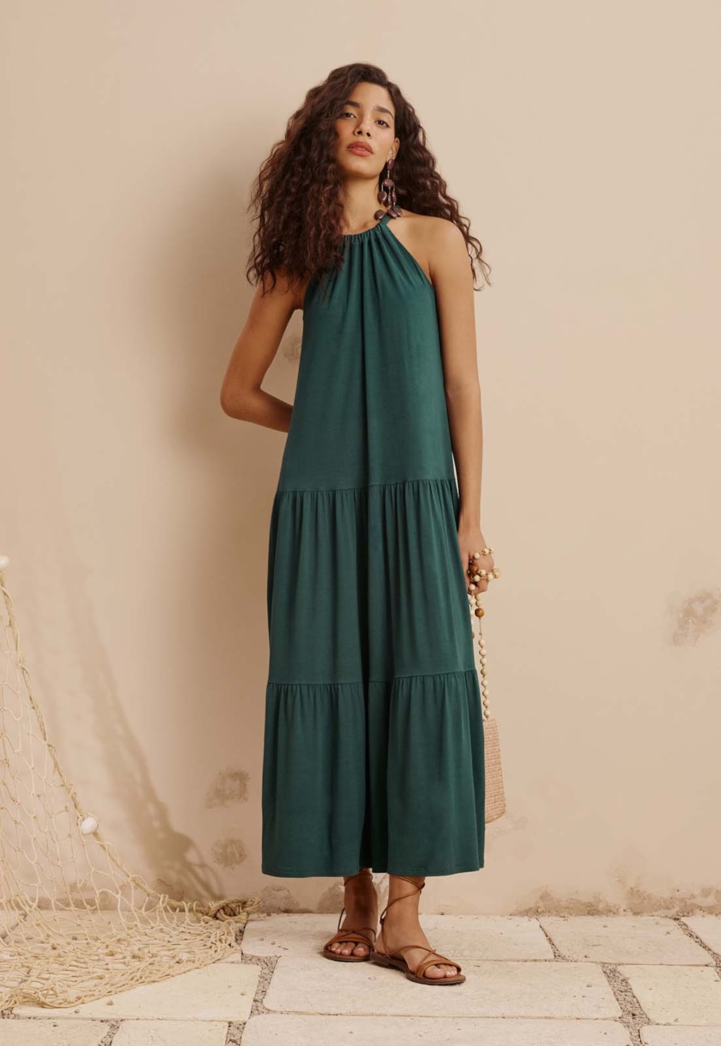 Vestido Longo Decote Túnel Com Marias