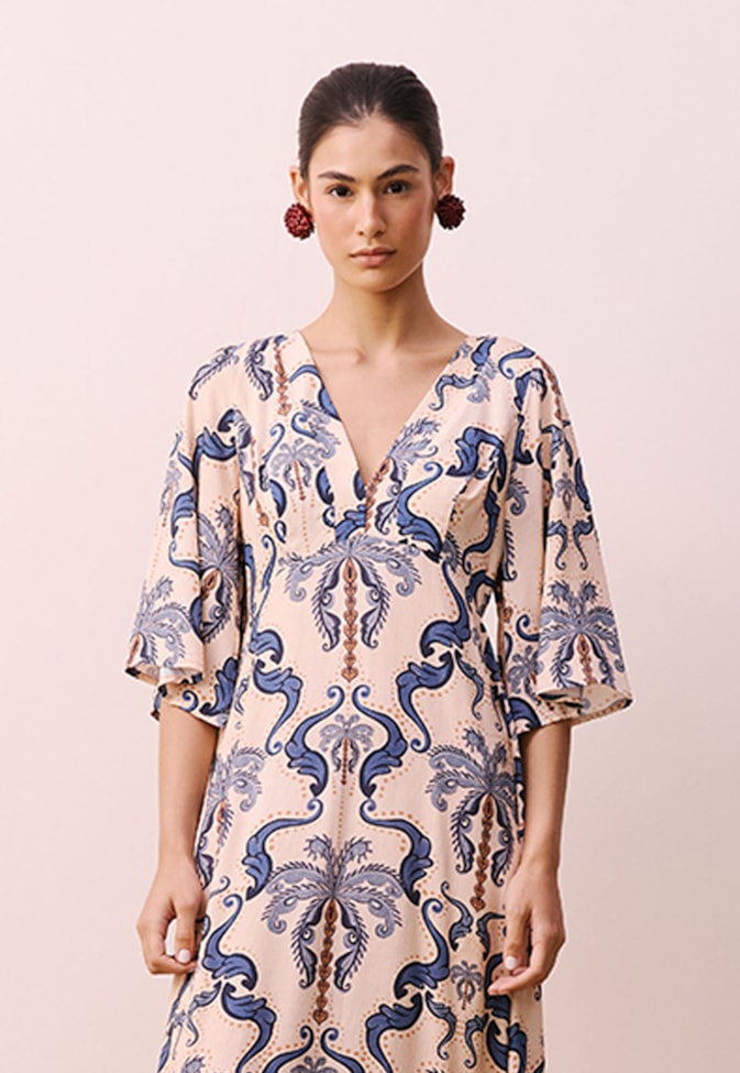 Vestido Longo Decote V Estampado Baldosas