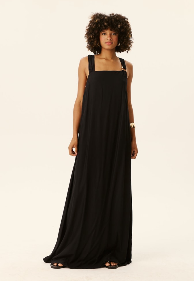 Vestido Longo Detalhe Argola