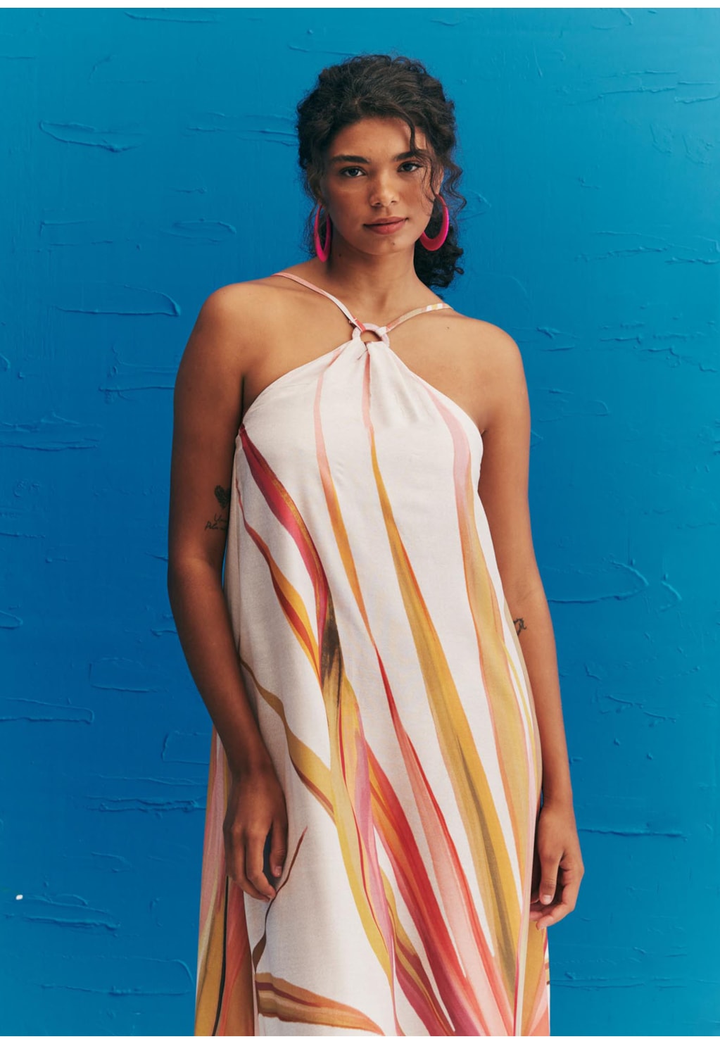 Vestido Longo Detalhe Argola Estampado Belize